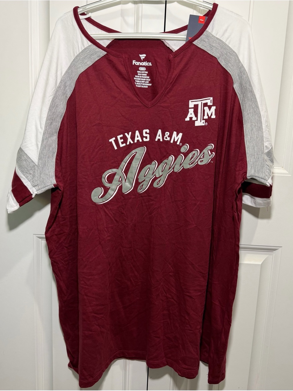 Texas A&M Aggies Women’s 3X Fanatics V-Neck Raglan T-Shirt NWT